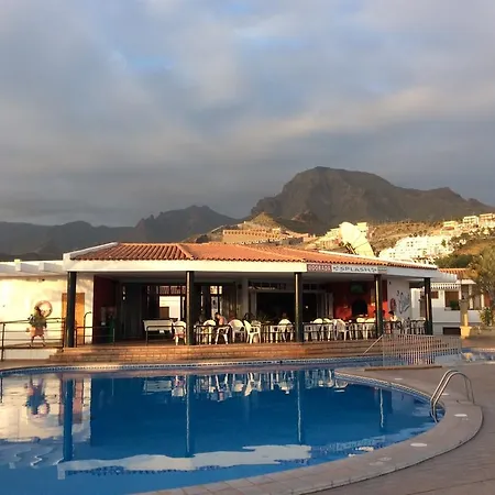 Апартаменты Malibu Park