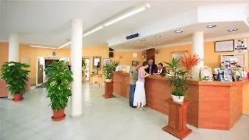 Malibu Park Апартаменты *