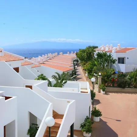 Апартаменты Malibu Park